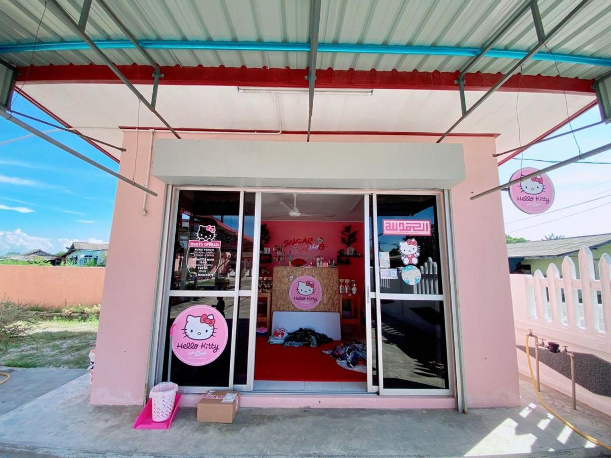Hellokitty House - Unit 1 Villa Куала Теренгану Екстериор снимка